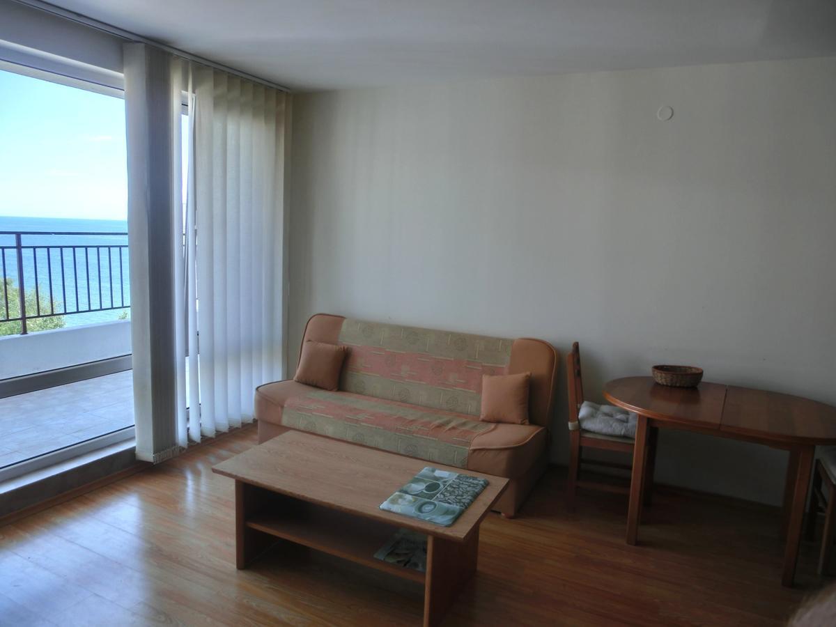 Sea View Apartment, Panorama, Pools And Beach, Sveti Vlas Exteriör bild