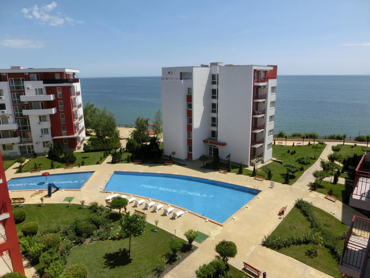 Sea View Apartment, Panorama, Pools And Beach, Sveti Vlas Exteriör bild