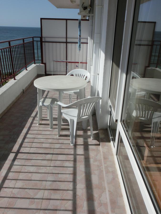 Sea View Apartment, Panorama, Pools And Beach, Sveti Vlas Exteriör bild